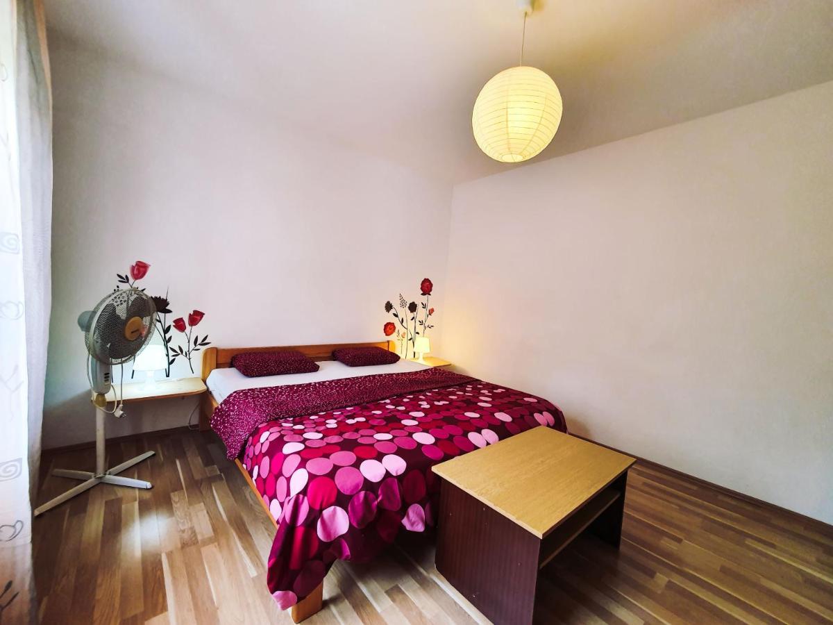 Apartmani Kezele Jadranovo Esterno foto