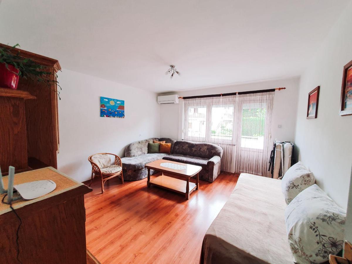 Apartmani Kezele Jadranovo Esterno foto