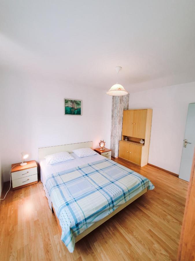 Apartmani Kezele Jadranovo Esterno foto