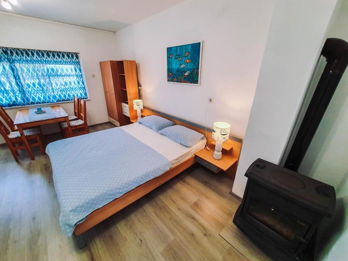 Apartmani Kezele Jadranovo Esterno foto