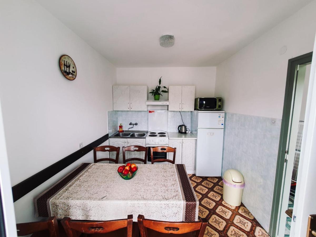 Apartmani Kezele Jadranovo Esterno foto