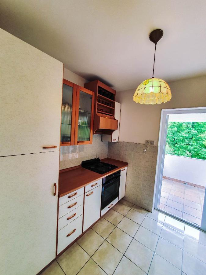 Apartmani Kezele Jadranovo Esterno foto