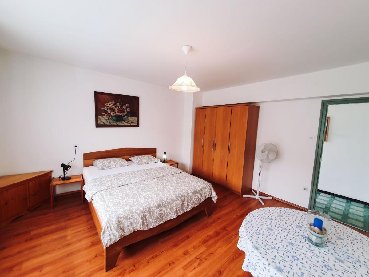 Apartmani Kezele Jadranovo Esterno foto